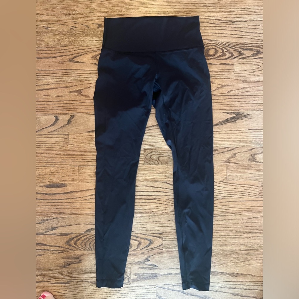 Lululemon wunder under legging size 6